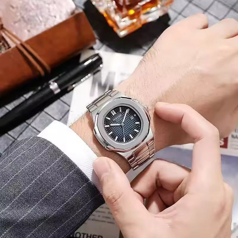 Classic Silver Tone Analog Wristwatch for Men